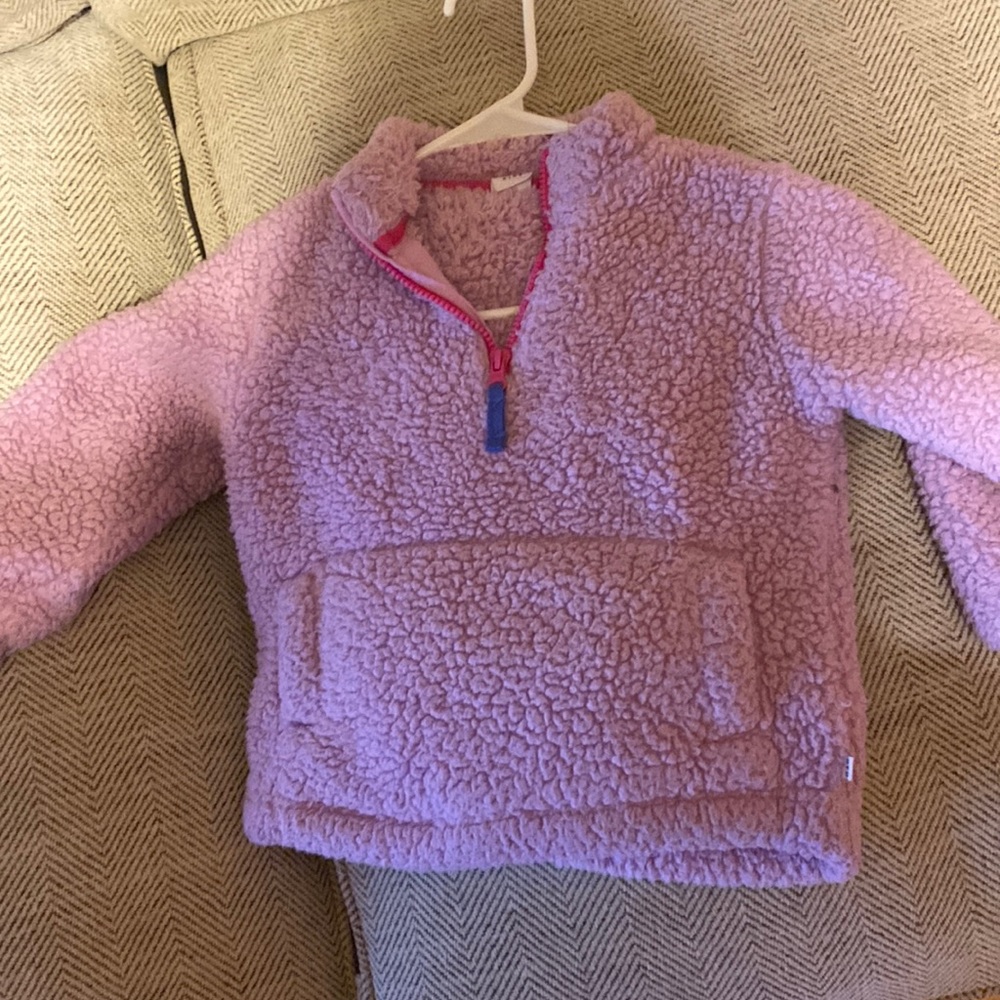 Light purple sweater size s 4-5